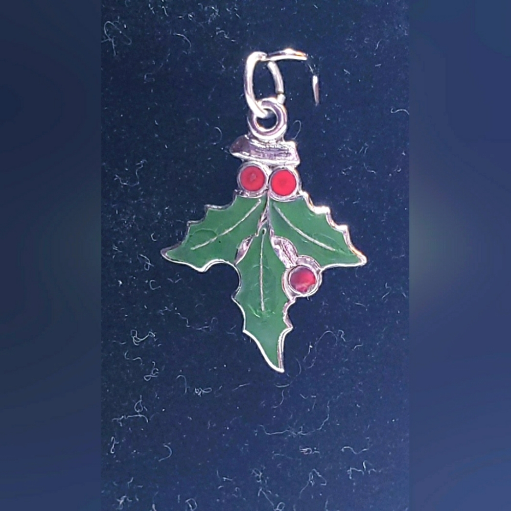 Vintage Sterling Silver Mistletoe Charm Pendant.